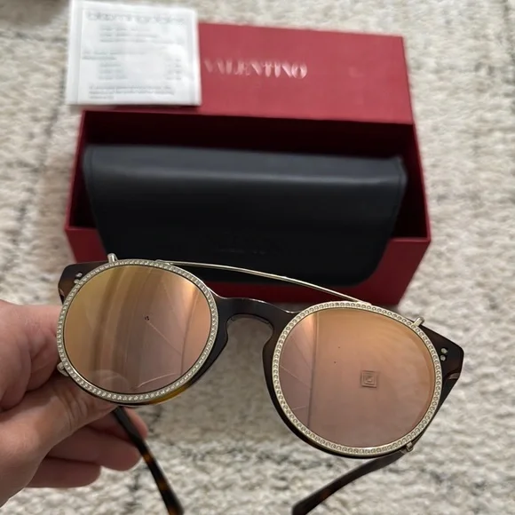 Valentino ‌2 in 1 - Glasses & Sunglasses with Case & Box